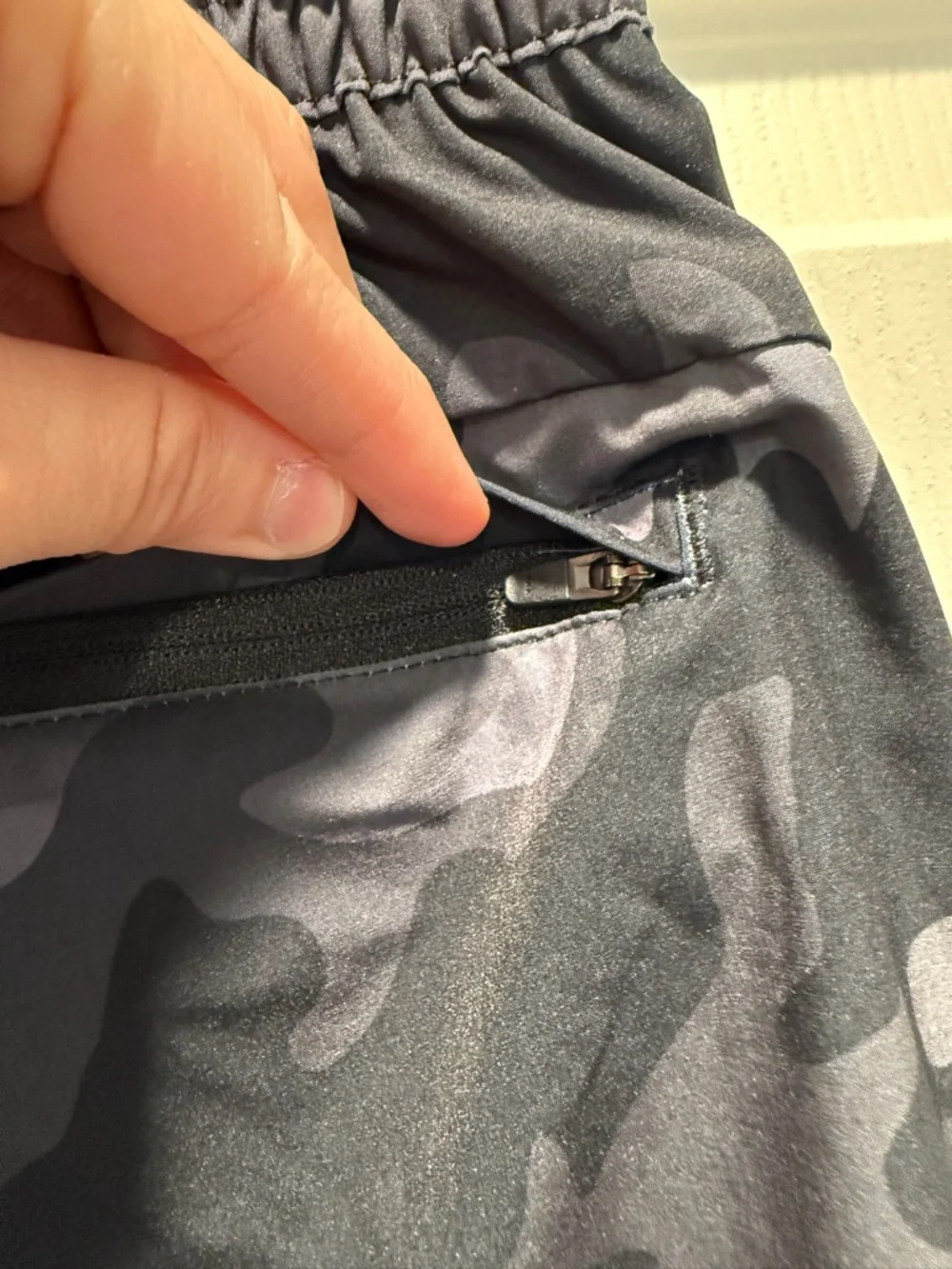 Men's Advantage Short (UnLined) in Black Camo-Men’s Medium NWT - Picture 12 of 15